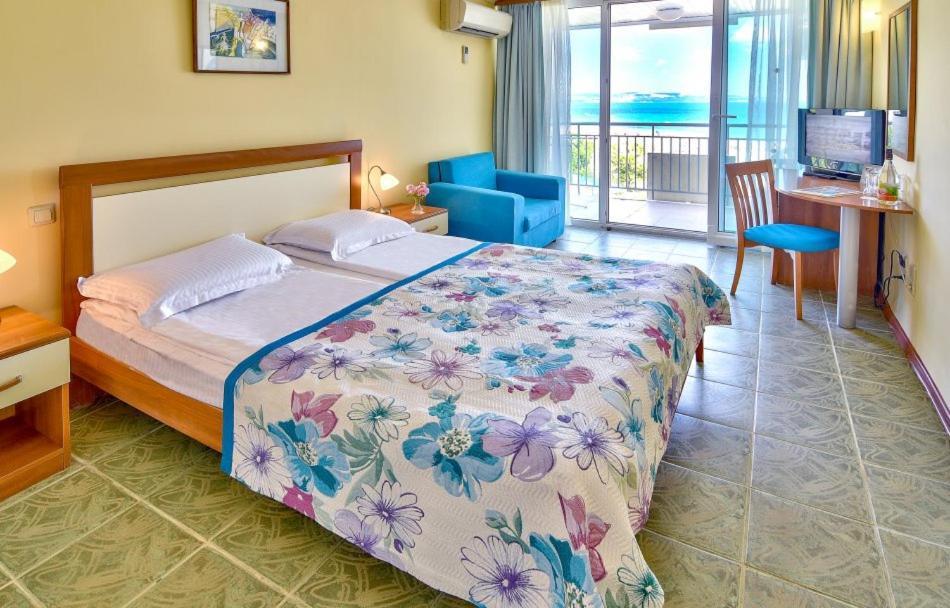 Laguna Beach Hotel Albena Dış mekan fotoğraf