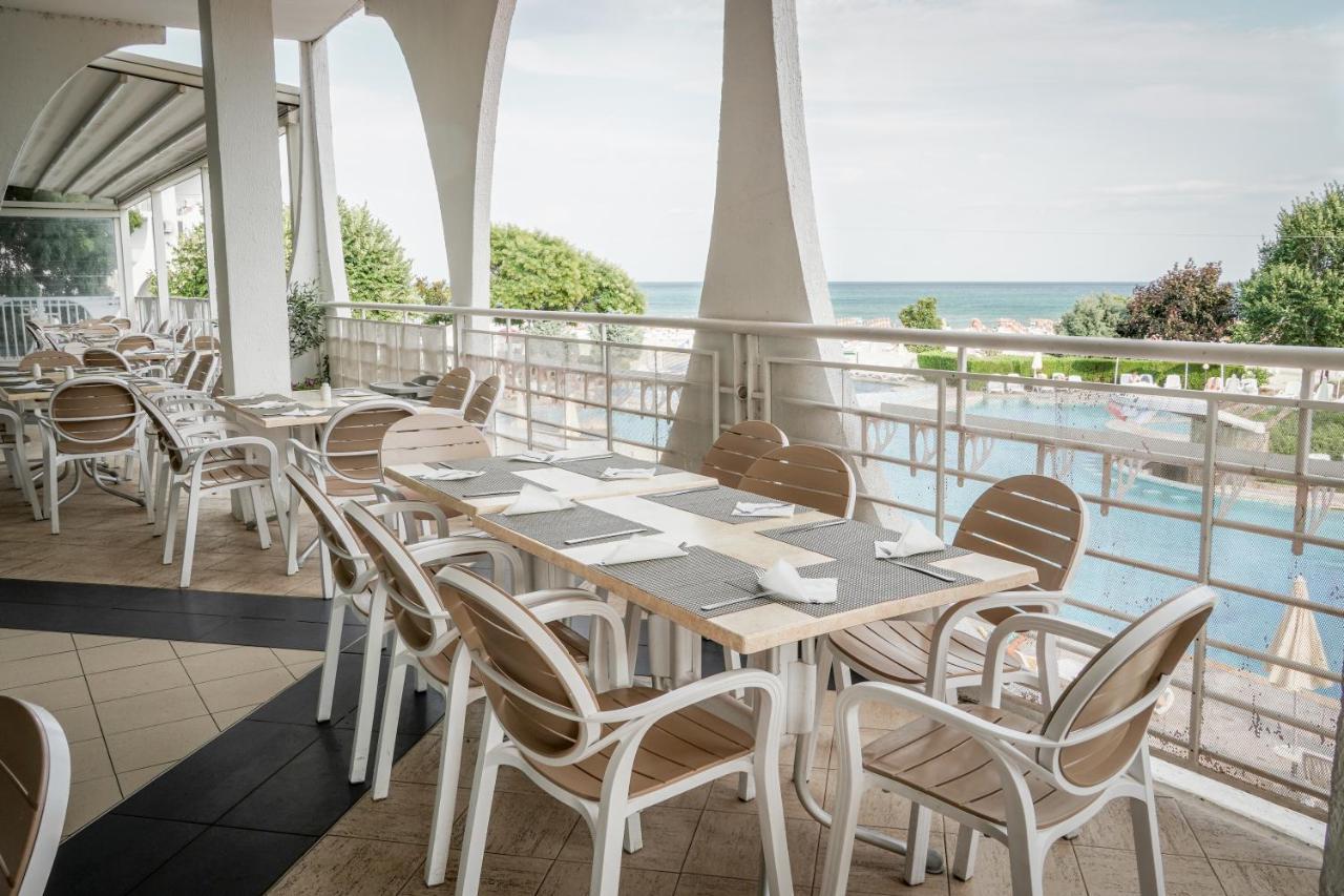 Laguna Beach Hotel Albena Dış mekan fotoğraf