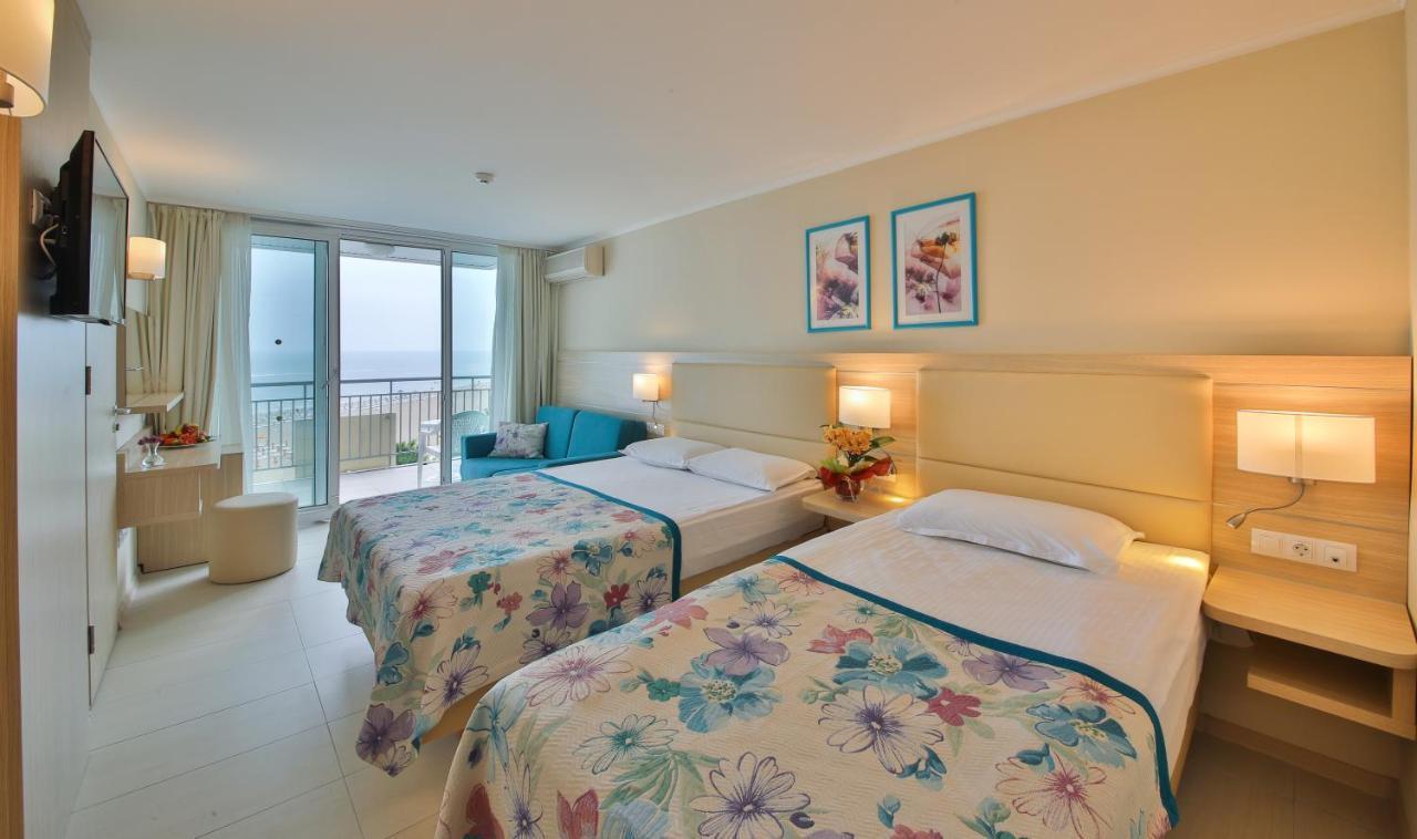 Laguna Beach Hotel Albena Dış mekan fotoğraf